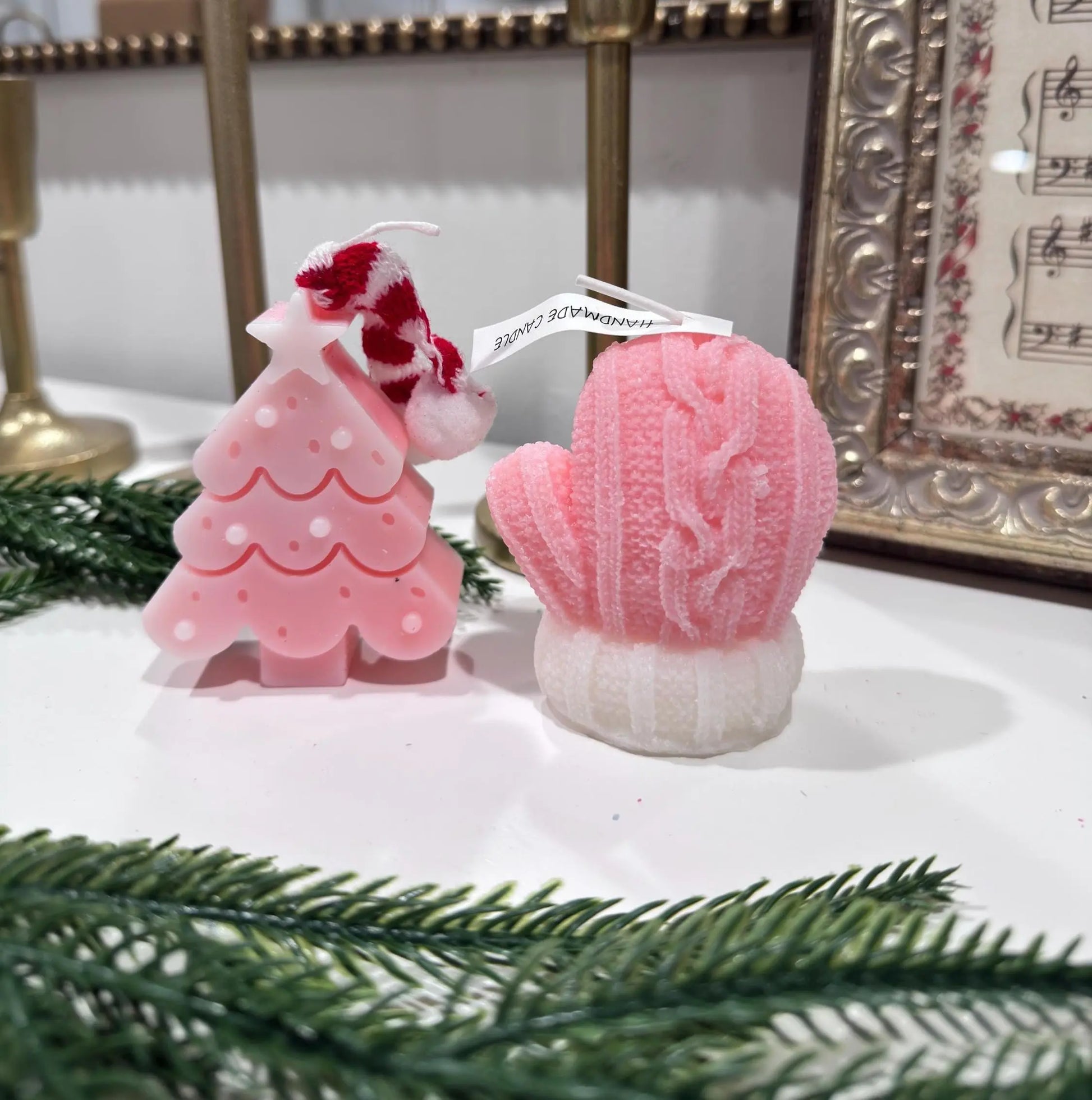 Pink Mitten & Pink Christmas Tree Candle Gift Set Holiday Scented Candles Christmas Gift Box Winter Home Décor Twentynine Luxury