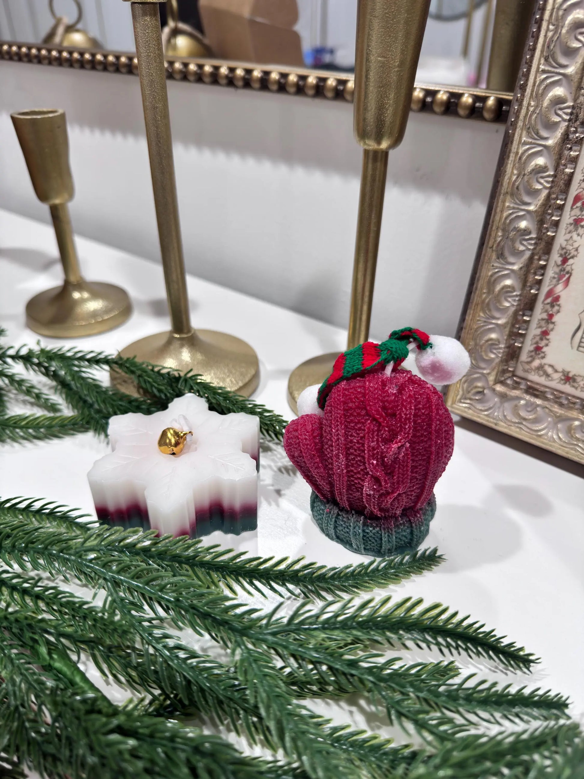 Mitten & Snowflake Candle Gift Set – Christmas Scented Candles & Holiday Gift Box Twentynine Luxury