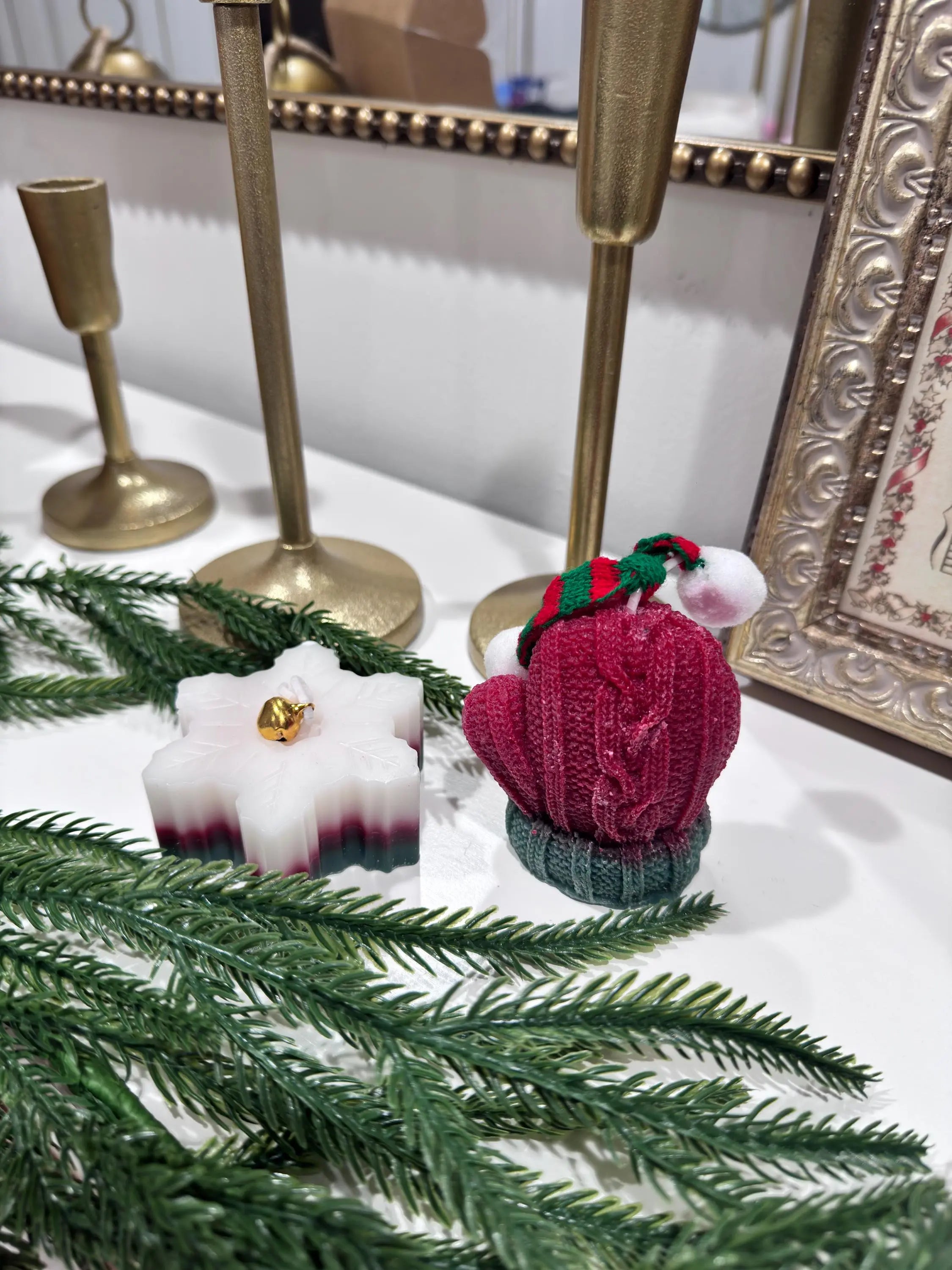 Mitten & Snowflake Candle Gift Set – Christmas Scented Candles & Holiday Gift Box Twentynine Luxury