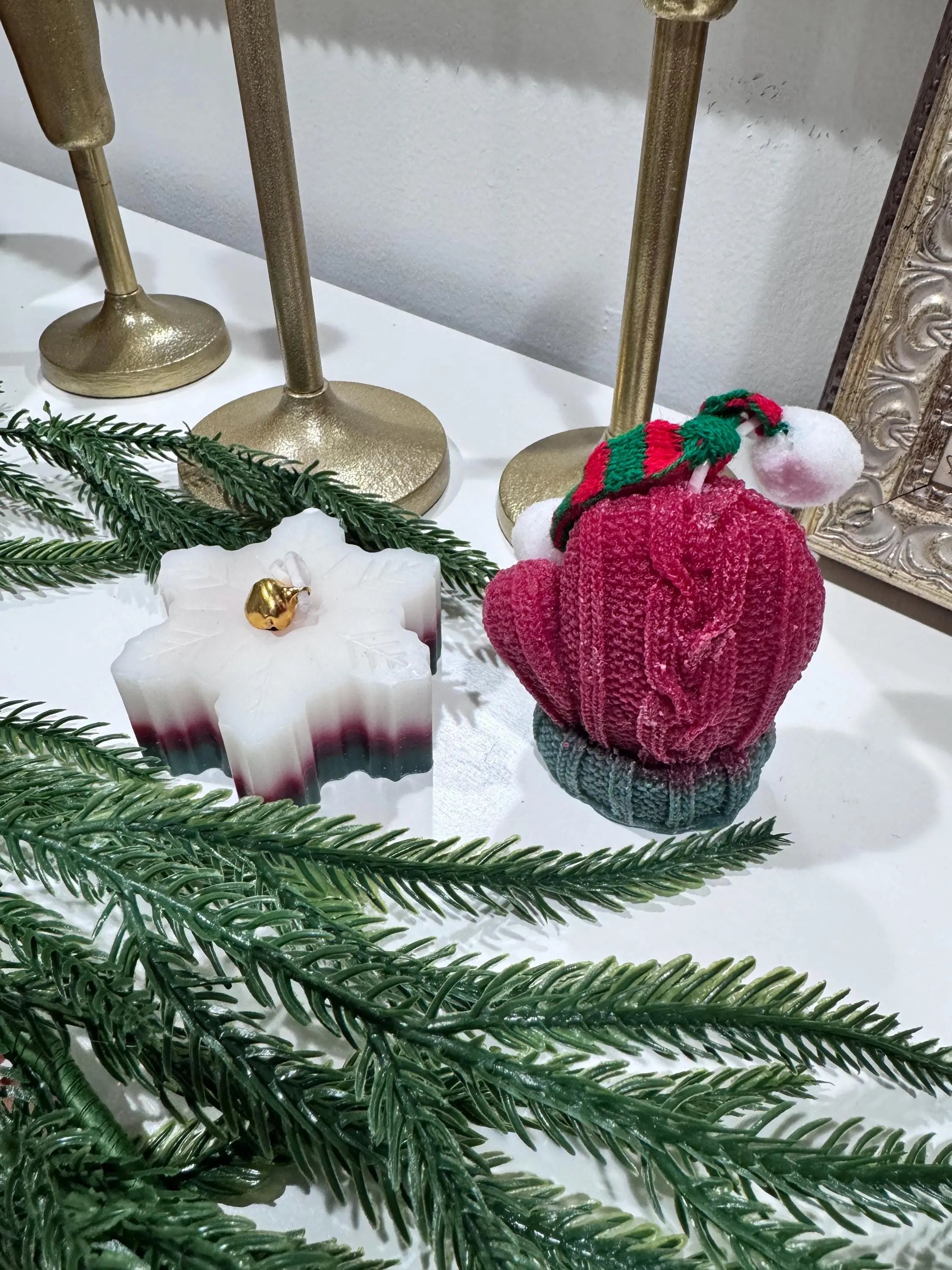 Mitten & Snowflake Candle Gift Set – Christmas Scented Candles & Holiday Gift Box Twentynine Luxury